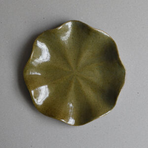 Water Lily Dinner Plate - Large Green
